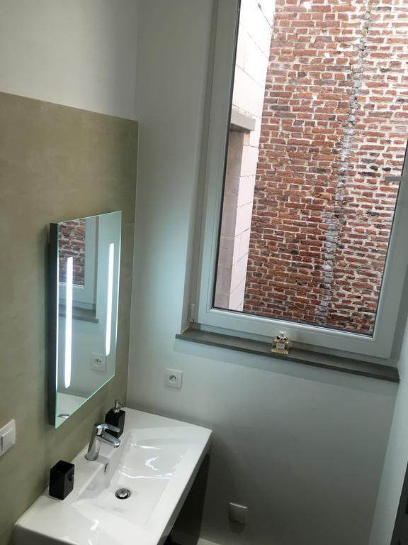 Little Plaza Appart'Hotel 里尔 外观 照片